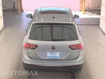 2023 Volkswagen Tiguan SE - miniatura 5