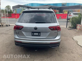 2023 Volkswagen Tiguan SE - miniatura 4