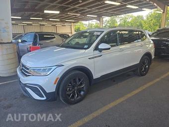 2023 Volkswagen Tiguan SE