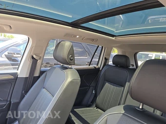 2023 Volkswagen Tiguan SE - miniatura 18