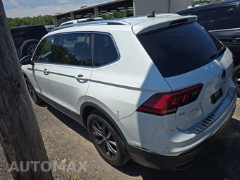 2023 Volkswagen Tiguan SE - miniatura 6