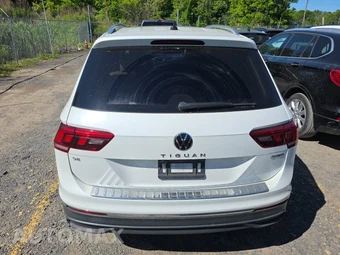 2023 Volkswagen Tiguan SE – miniatura 5