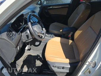 2023 Volkswagen Tiguan SE – miniatura 7