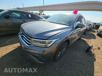 2023 Volkswagen Tiguan SE