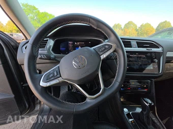 2023 Volkswagen Tiguan SE – miniatura 10