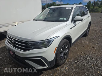 2023 Volkswagen Tiguan SE