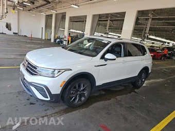 2023 Volkswagen Tiguan SE