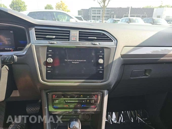 2023 Volkswagen Tiguan SE – miniatura 10