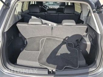 2023 Volkswagen Tiguan SE – miniatura 17