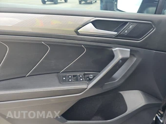 2023 Volkswagen Tiguan SE – miniatura 9