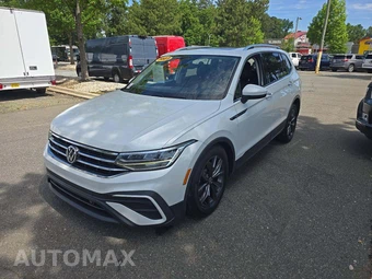 2023 Volkswagen Tiguan SE