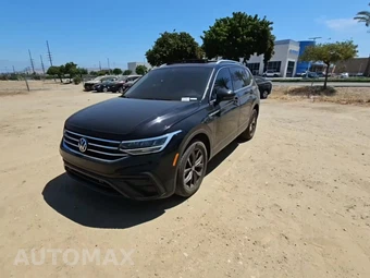 2023 Volkswagen Tiguan SE