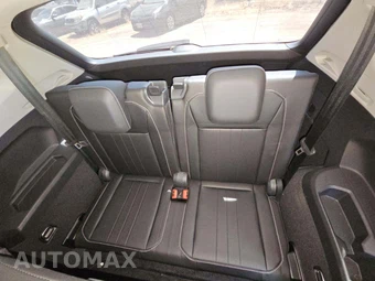 2023 Volkswagen Tiguan SE - miniatura 11