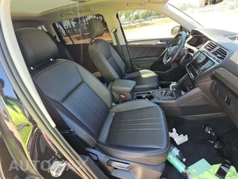 2023 Volkswagen Tiguan SE - miniatura 16