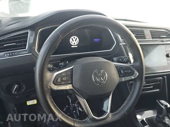 2023 Volkswagen Tiguan SE - miniatura 10