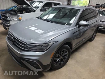 2023 Volkswagen Tiguan SE