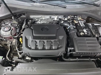 2023 Volkswagen Tiguan SE - miniatura 12