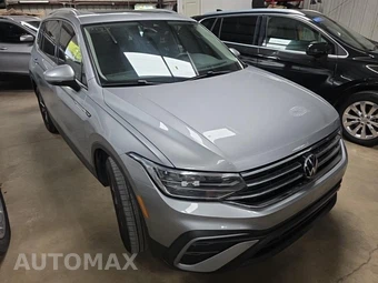 2023 Volkswagen Tiguan SE - miniatura 3