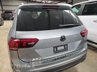 2023 Volkswagen Tiguan SE - miniatura 5