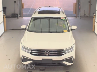 2023 Volkswagen Tiguan SE - miniatura 2