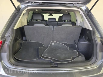 2023 Volkswagen Tiguan SE - miniatura 17