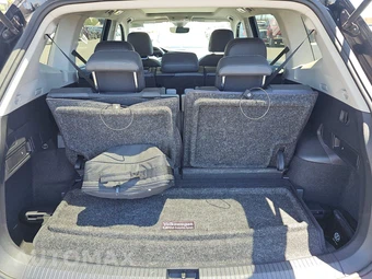 2023 Volkswagen Tiguan SE – miniatura 16