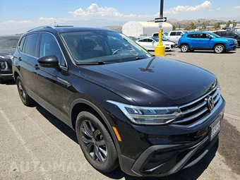 2023 Volkswagen Tiguan SE – miniatura 3