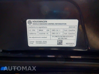 2023 Volkswagen Tiguan SE – miniatura 18