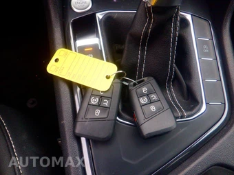 2023 Volkswagen Tiguan SE – miniatura 4