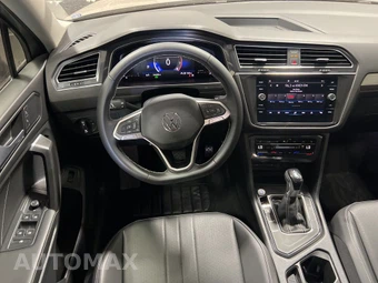 2023 Volkswagen Tiguan SE - miniatura 14