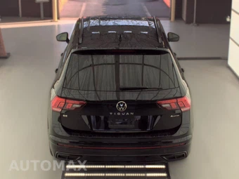 2023 Volkswagen Tiguan SE R-Line Black - miniatura 5