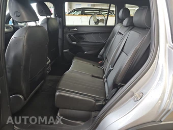 2023 Volkswagen Tiguan SE R-Line Black - miniatura 13