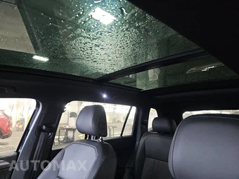 2023 Volkswagen Tiguan SE R-Line Black - miniatura 20