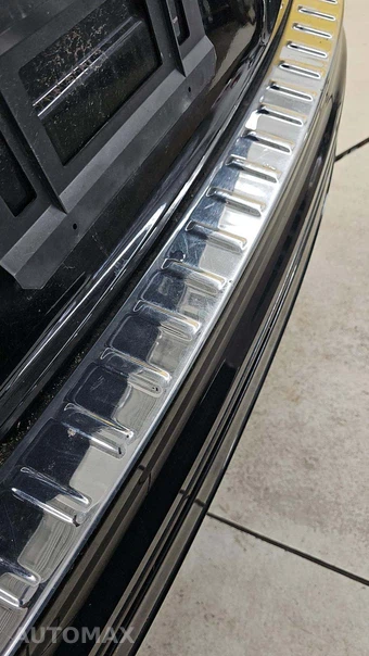 2023 Volkswagen Tiguan SE R-Line Black - miniatura 25