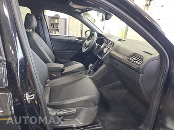 2023 Volkswagen Tiguan SE R-Line Black - miniatura 8