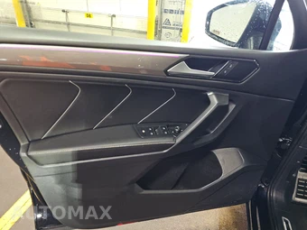 2023 Volkswagen Tiguan SE R-Line Black - miniatura 9