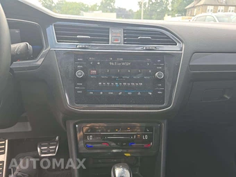 2023 Volkswagen Tiguan SE R-Line Black - miniatura 10