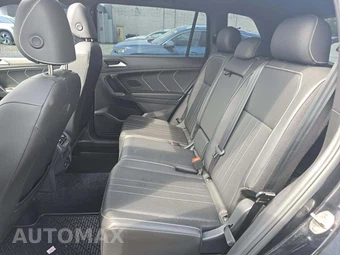 2023 Volkswagen Tiguan SE R-Line Black - miniatura 13