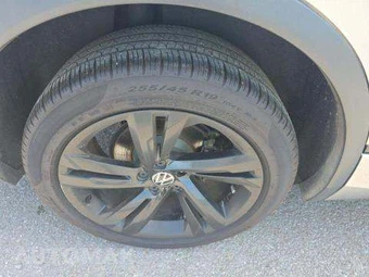 2023 Volkswagen Tiguan SE R-Line Black - miniatura 25