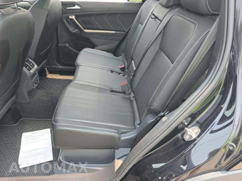 2023 Volkswagen Tiguan SE R-Line Black - miniatura 13
