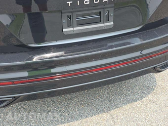 2023 Volkswagen Tiguan SE R-Line Black - miniatura 24