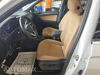 2023 Volkswagen Tiguan SE R-Line Black - miniatura 7