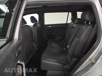 2023 Volkswagen Tiguan SE R-Line Black - miniatura 13