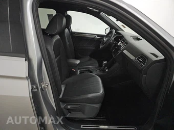 2023 Volkswagen Tiguan SE R-Line Black - miniatura 8