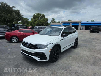 2023 Volkswagen Tiguan SE R-Line Black