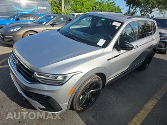 2023 Volkswagen Tiguan SE R-Line Black