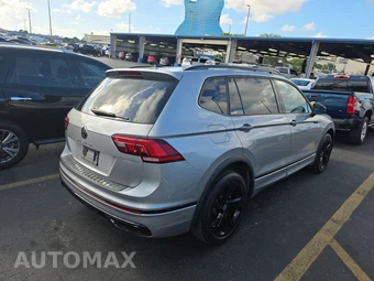 2023 Volkswagen Tiguan SE R-Line Black - miniatura 4
