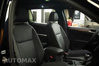 2023 Volkswagen Tiguan SE R-Line Black - miniatura 16