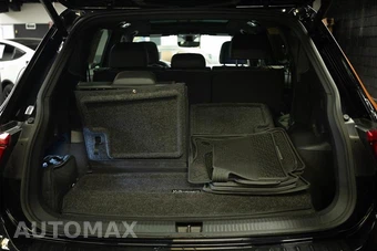 2023 Volkswagen Tiguan SE R-Line Black - miniatura 7