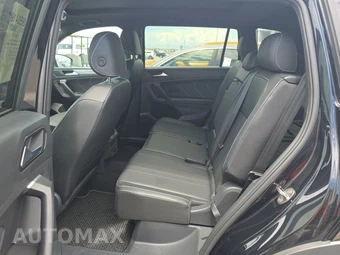 2023 Volkswagen Tiguan SE R-Line Black - miniatura 13